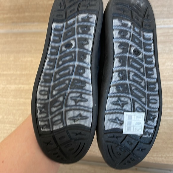 SKECHERS NWT Girls Size 2 Black Slip-On canvas casual shoes gel memory foam - Picture 6 of 11